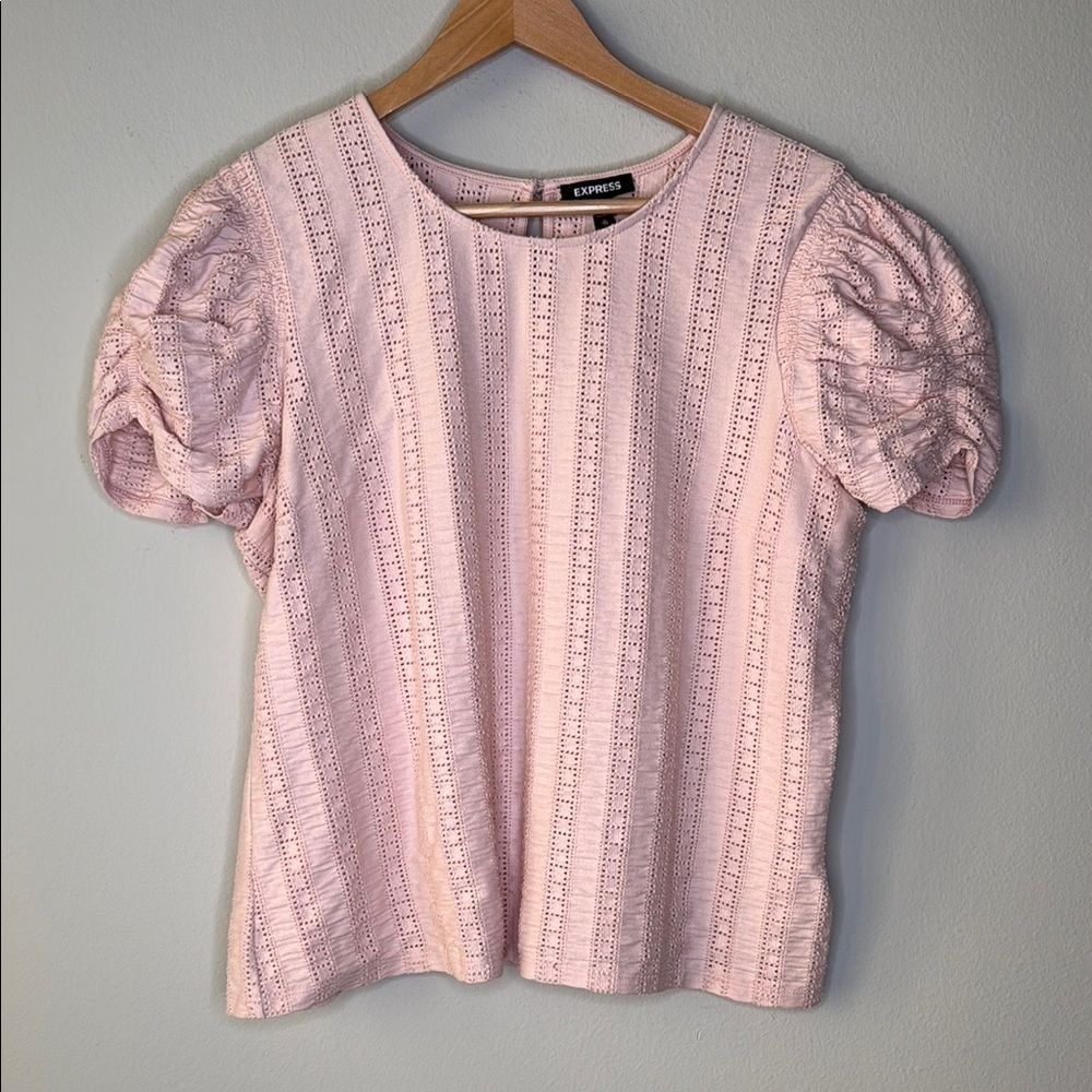 Express Eyelet Puff Sleeve Top in Pink Women's XL